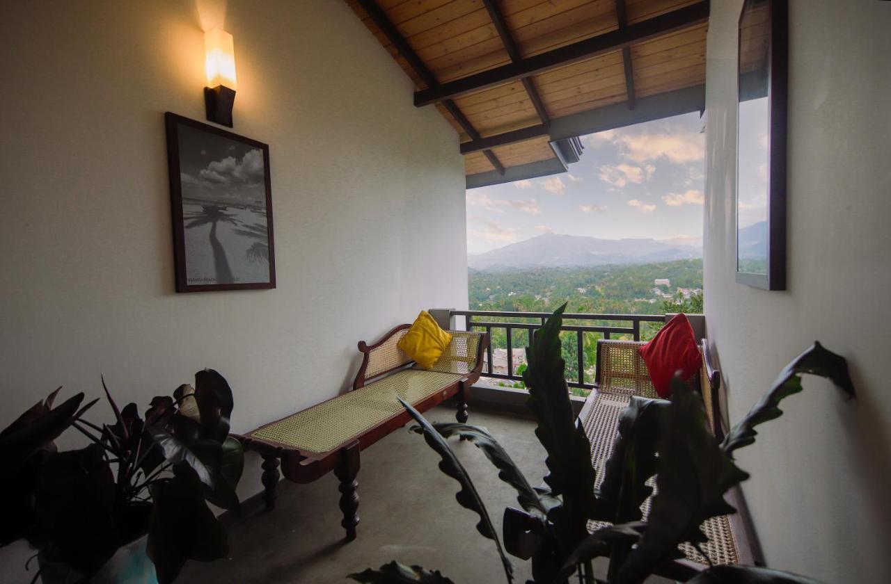 The Hills By Blue Fox Hotel Kandy Exterior photo